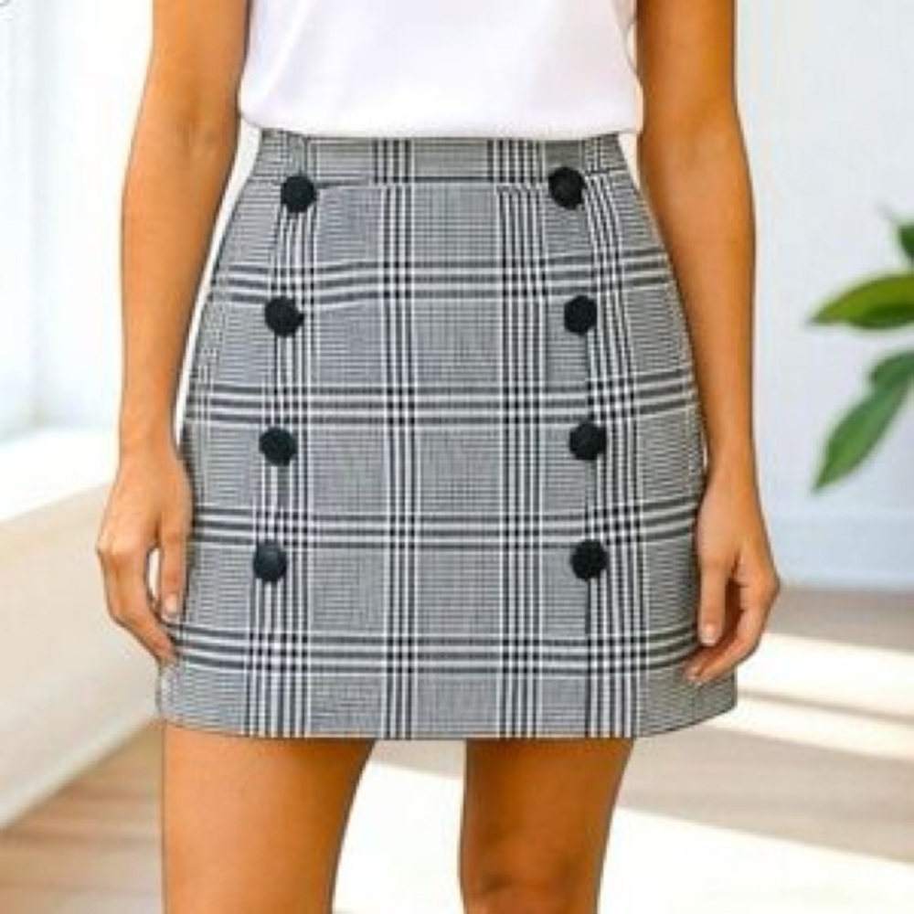 LOFT navy blue and white pleated skirt